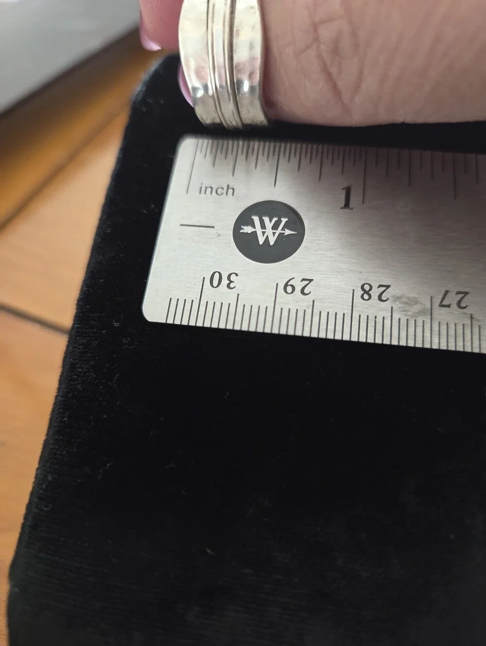 Sterling Silver Hammered Spinner Ring Size 9
